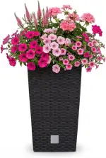 Prosperplast Blumentopf in Rattan-Optik Pflanzkübel mit Einsatz | 26,5 x 26,5 x 50 cm | anthrazit | wetterfest & UV-beständig | aus robustem Kunststoff | für Innen- und Außenbereich